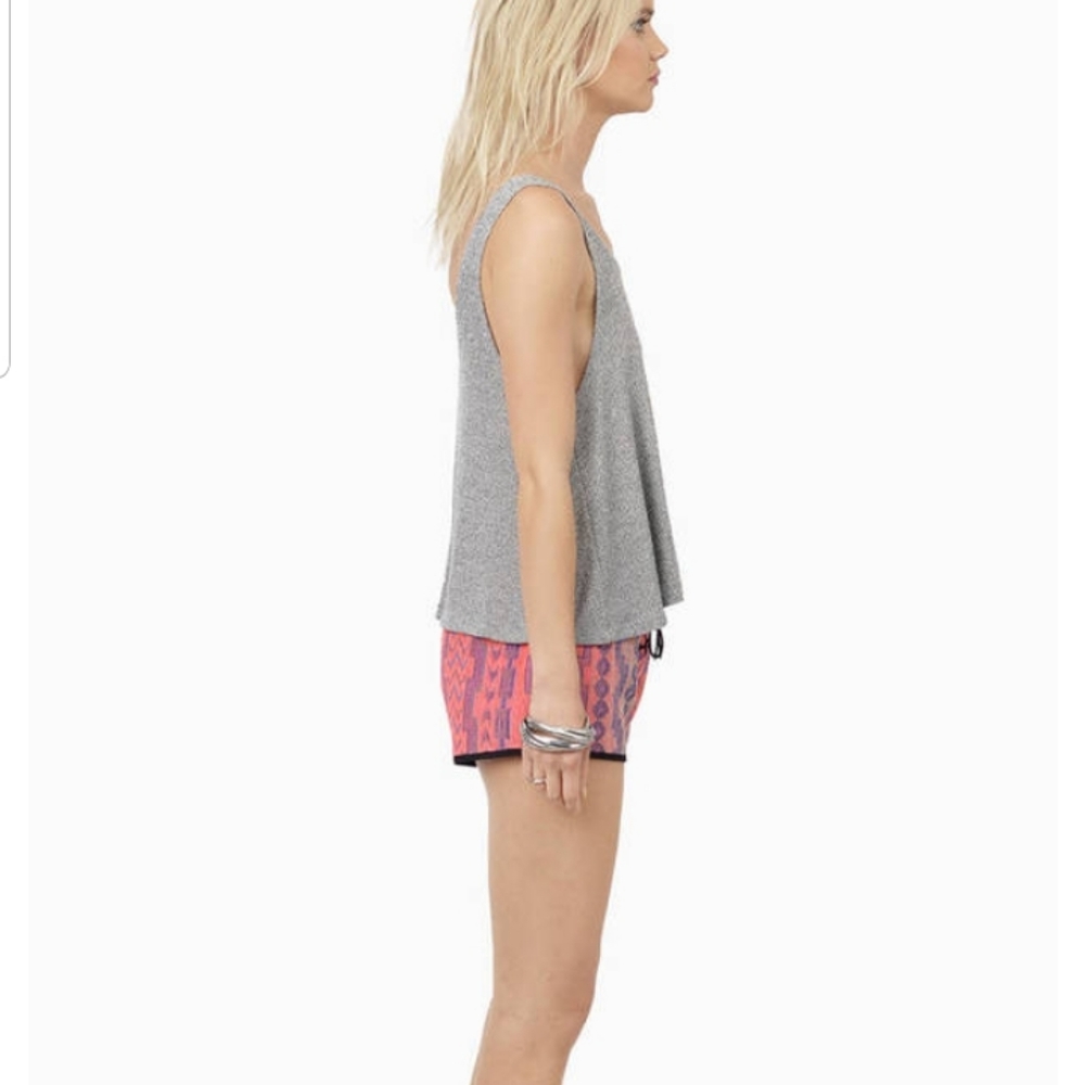 Tobi San Juan Lace fly Zipper back Shorts medium - Picture 4 of 12